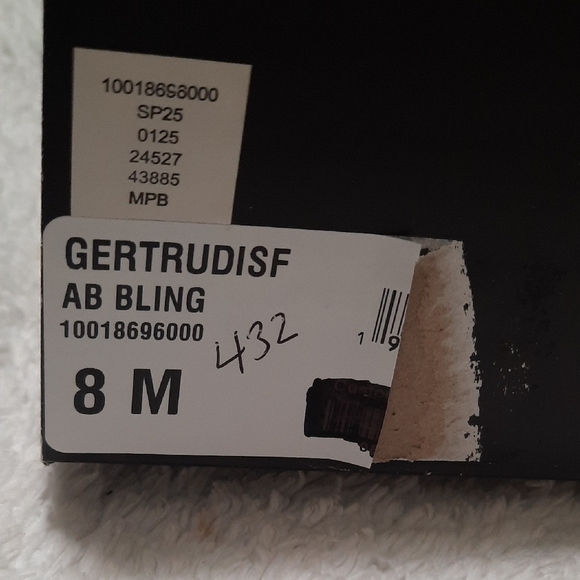 INC International Concepts Rhinestone Bow Sandals - Picture 8 of 8